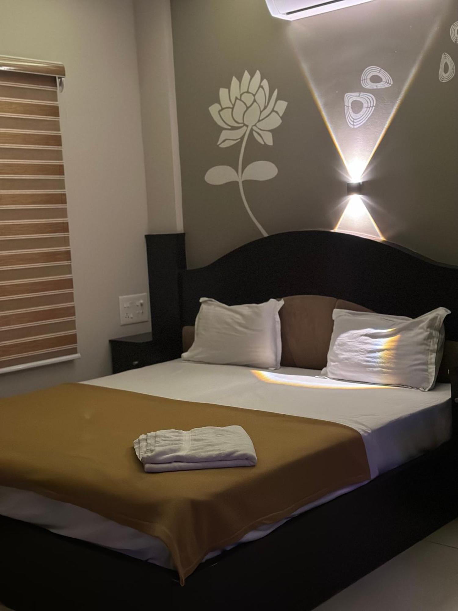 Hotel Metro Residency Kochi Exteriér fotografie