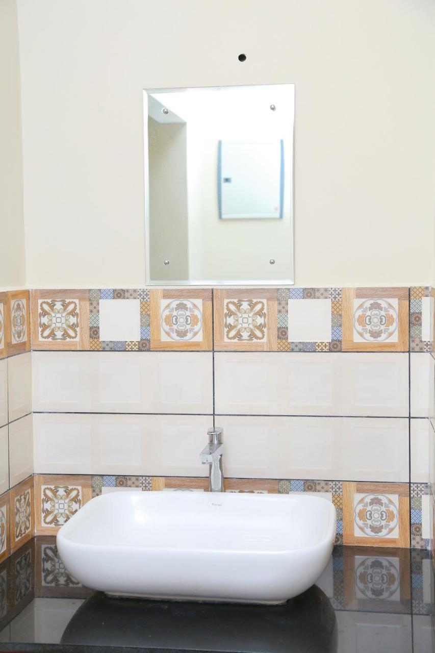 Hotel Metro Residency Kochi Exteriér fotografie